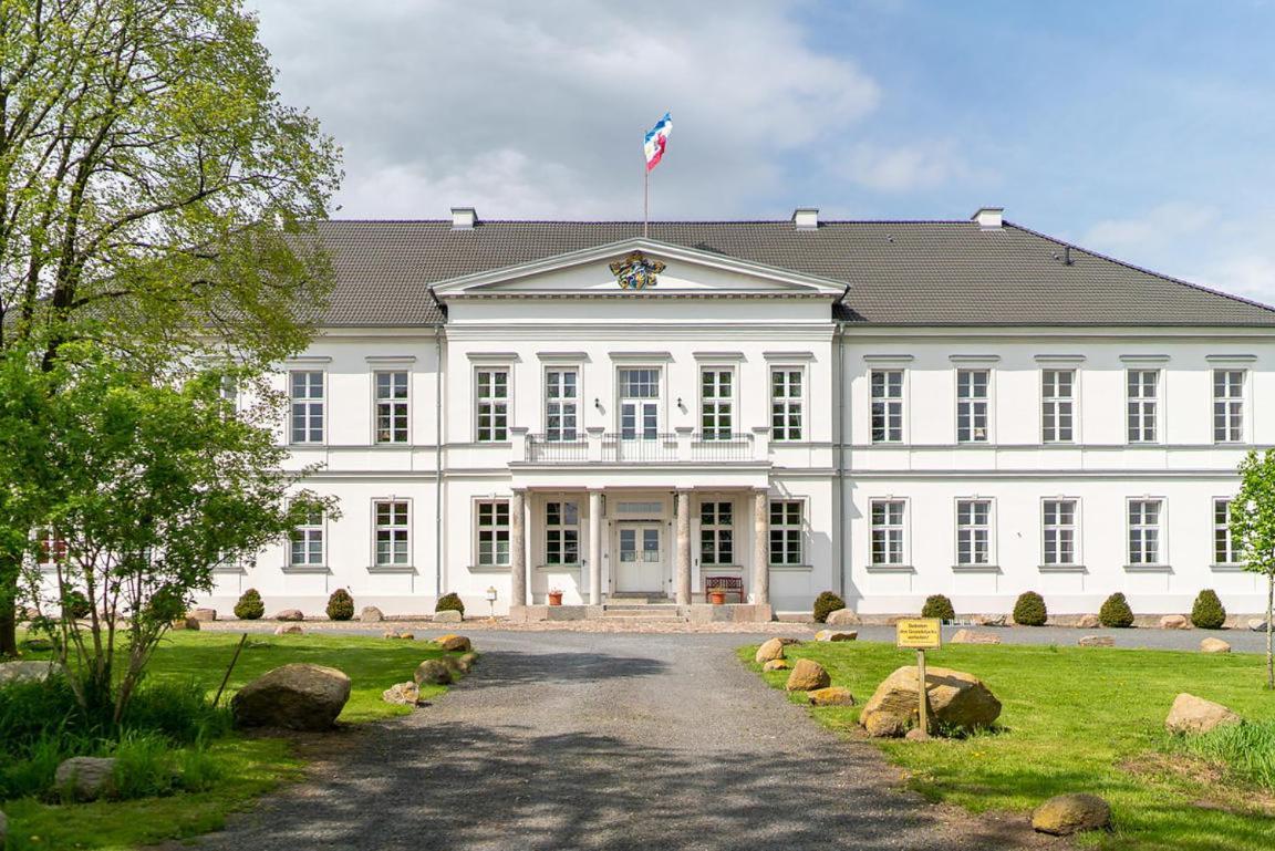Mölln Gutshaus Gross Helle 아파트 외부 사진