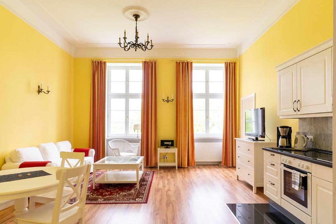 Mölln Gutshaus Gross Helle 아파트 외부 사진
